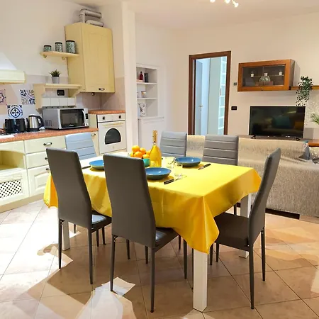 Casa Di Corte -